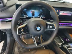 BMW 5 Series 530Li Premier M Sport Package - ფოტო 3