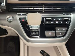 SAIC Roewe iMAX8 New Energy 1.5T DMH Land Respect Premium Edition - ფოტო 10