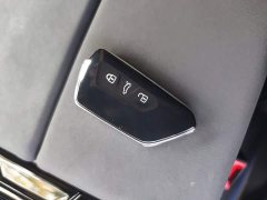 Volkswagen Teramont 2025 Teramont Pro 450TSI AWD Summit Edition - ფოტო 13