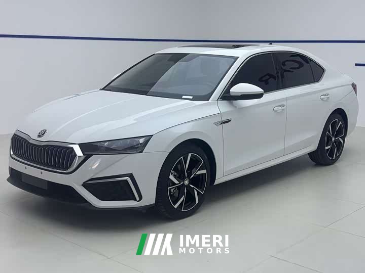 Lynk & Co Octavia facelift PRO TSI280 exclusive version