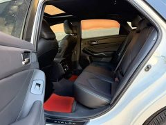 Toyota Avalon 2.0L Luxury - ფოტო 16