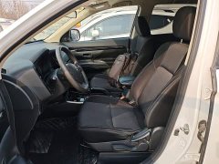 Mitsubishi Outlander 2020 2.0L FWD Comfort 5-Seater - ფოტო 11