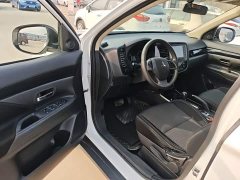 Mitsubishi Outlander 2020 2.0L FWD Comfort 5-Seater - ფოტო 12