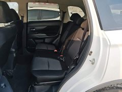 Mitsubishi Outlander 2020 2.0L FWD Comfort 5-Seater - ფოტო 13