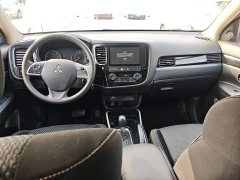 Mitsubishi Outlander 2020 2.0L FWD Comfort 5-Seater - ფოტო 6