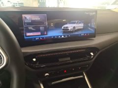 BMW 3 Series 325Li M Sport Package - ფოტო 18