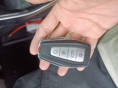 Geely Boyue L 2023 1.5TD DCT Luxury - ფოტო 12
