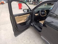 Geely Boyue L 2023 1.5TD DCT Luxury - ფოტო 14