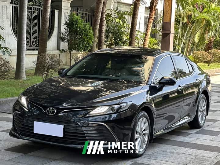 Toyota Camry 2.0G Luxury