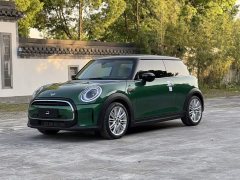 BMW MINI 2022 1.5T COOPER Classic Edition - ფოტო 2