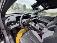 Trumpchi Shadowpanther 400T Automatic Shadowpanther R PRO - ფოტო 12