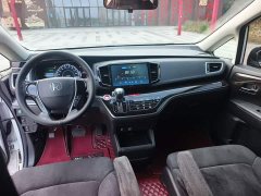 Honda Odyssey 2.0L Sharp Comfort Edition - ფოტო 16