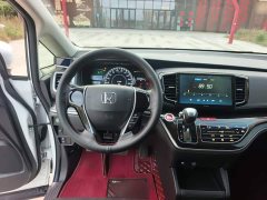 Honda Odyssey 2.0L Sharp Comfort Edition - ფოტო 17