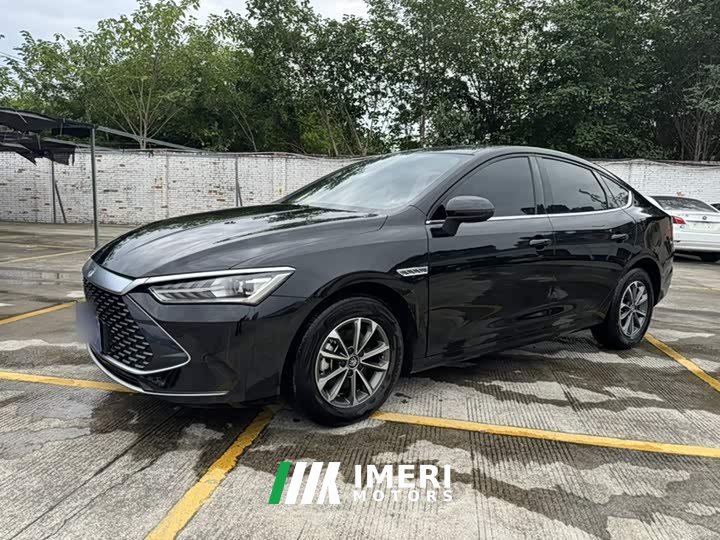 BYD Qin PLUS Glory Edition DM-i 55KM Leading - ავტომობილი ჩინეთიდან