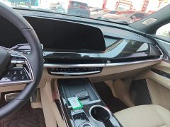 Cadillac XT5 2025 2.0T Luxury - ფოტო 6