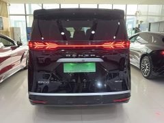 Denza BYD Denza D9 DM-i Smart Drive 1020 AWD Luxury - ფოტო 10
