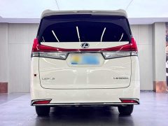 Lexus LM 2020 300h Four-Seat Royal Edition - ფოტო 12