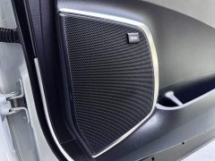 Lexus LM 2020 300h Four-Seat Royal Edition - ფოტო 15