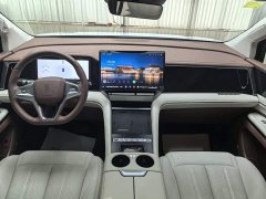 Denza Summer DM-i 1.5T 180km Exceed - ფოტო 14