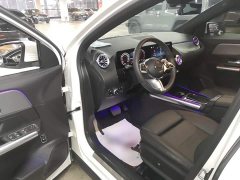 Mercedes-Benz GLA 200 - ფოტო 11