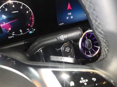 Mercedes-Benz GLA 200 - ფოტო 9