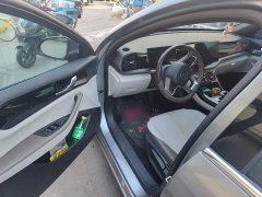 BYD Qin PLUS Champion Edition DM-i 55KM Leading - ფოტო 14
