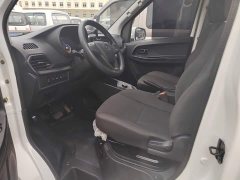 Changan Ruixing EM80 Passenger Version Comfort 6-Seater 300km Range Opposite Opening Doors - ფოტო 6