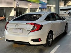 Honda Civic 2019 1.8T CVT Comfort Edition National VI - ფოტო 8