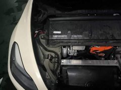 Tesla Model Y Rear-Wheel Drive - ფოტო 19