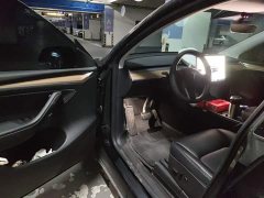 Tesla Model Y Rear-Wheel Drive - ფოტო 14