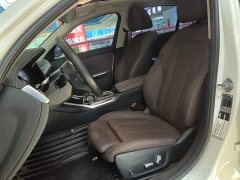 BMW 3 Series 325Li M Sport Package - ფოტო 11