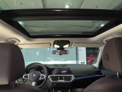 BMW 3 Series 325Li M Sport Package - ფოტო 14