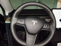 Tesla Model Y 2022 Facelift Rear-Wheel Drive - ფოტო 3