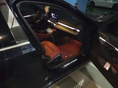 BMW 5 Series 530Li Luxury M Sport Package - ფოტო 18