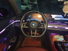 BMW 5 Series 530Li Luxury M Sport Package - ფოტო 3