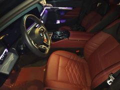 BMW 5 Series 530Li Luxury M Sport Package - ფოტო 8