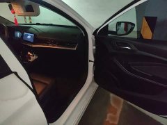 SAIC MG5 180DVVT CVT Luxury - ფოტო 20