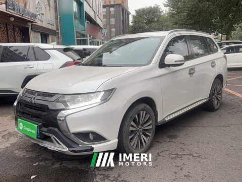 2022 Mitsubishi Outlander 2021 2.0L FWD Comfort 5-Seater - ავტომობილი ჩინეთიდან
