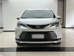 Toyota Sienna 2.5L Hybrid AWD Premium Edition - ფოტო 14