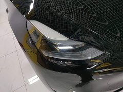 Tesla Model Y Rear-Wheel Drive - ფოტო 11
