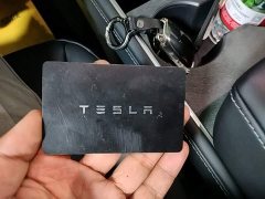 Tesla Model Y Rear-Wheel Drive - ფოტო 13