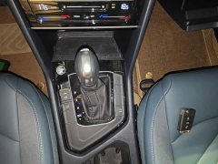 Volkswagen Touareg 300TSI Two-Wheel Drive Moonlight Edition - photo 10