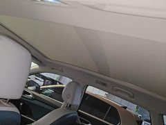 Volkswagen Touareg 300TSI Two-Wheel Drive Moonlight Edition - photo 14