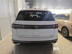 Volkswagen Touareg 300TSI Two-Wheel Drive Moonlight Edition - photo 4