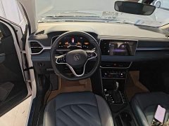 Volkswagen Touareg 300TSI Two-Wheel Drive Moonlight Edition - photo 7