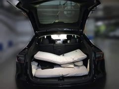 Tesla Model Y 2023 Long Range All-Wheel Drive - ფოტო 10