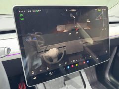 Tesla Model Y Rear-Wheel Drive - ფოტო 11