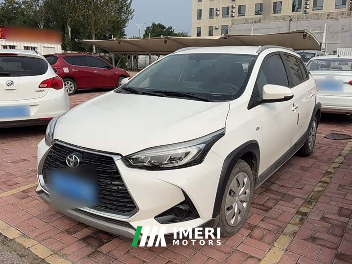 Toyota Yaris L 1.5L CVT Leading Plus Edition - ავტომობილი ჩინეთიდან