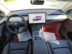 Tesla Model Y Rear-Wheel Drive - ფოტო 8
