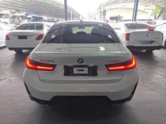 BMW 3 Series 320Li M Sport Package - ფოტო 6